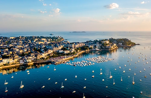 Dinard by private jet