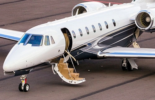 Midsize Jet Card - private jet charter